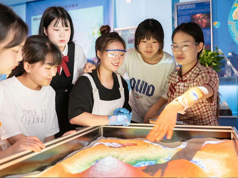 汉滨数字化地理实验室